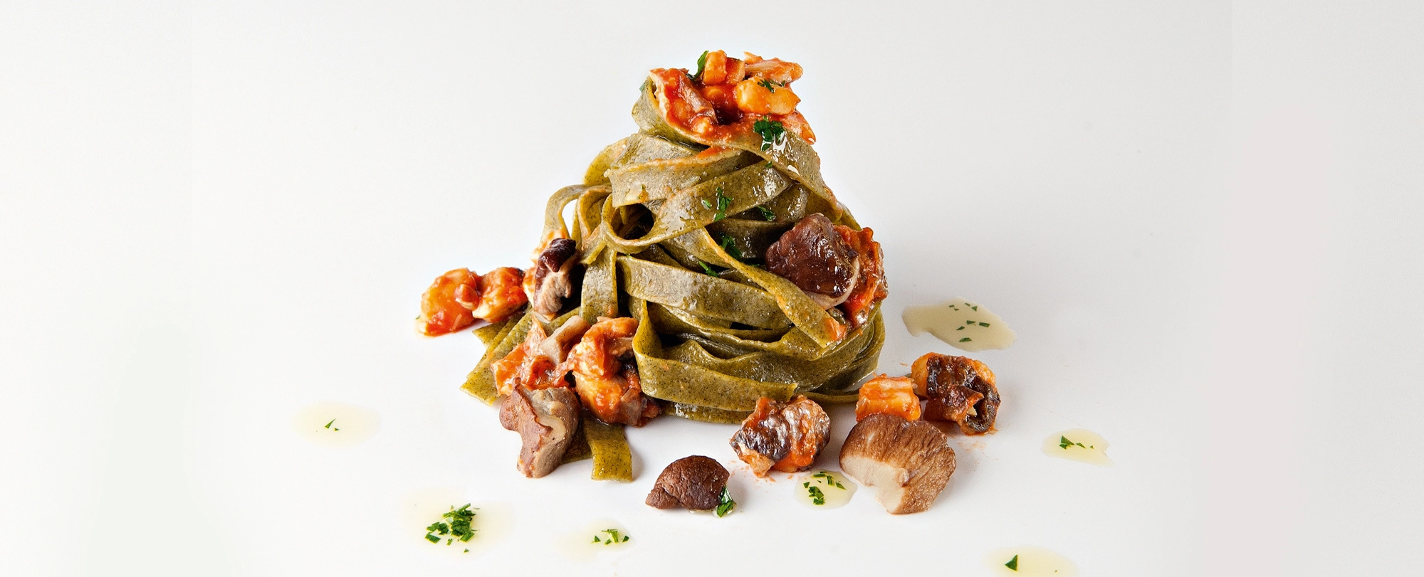Ortichelle-con-ragout-mushroom-pork-and-herb-olive-oil-